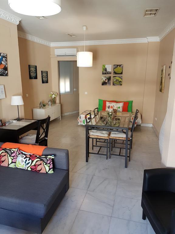Apartamento Venecia Arenal Sevilla Bagian luar foto